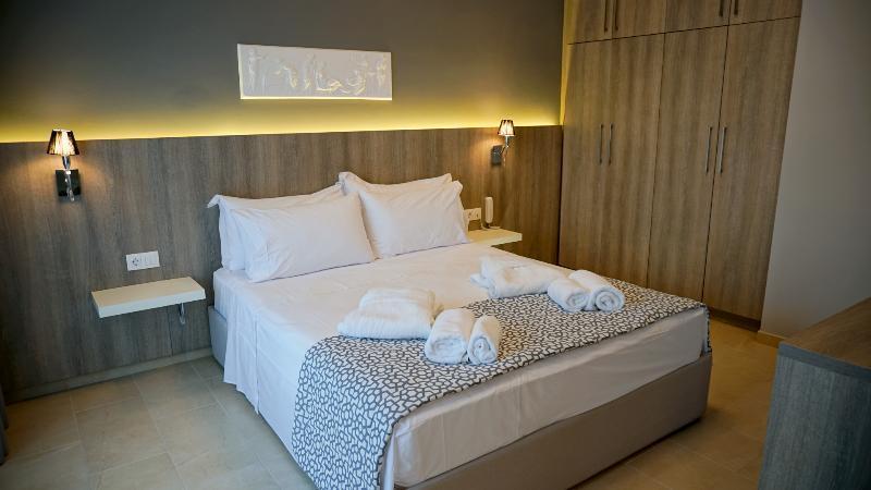 Agnes Deluxe Hotel 佩科霍里 外观 照片